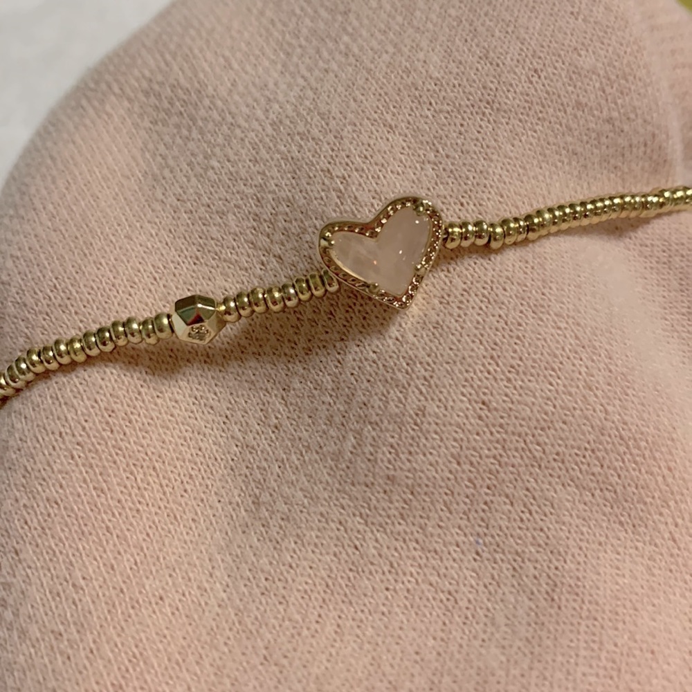 Kendra Scott Ari Heart Gold Chain Bracelet In Rose Quartz